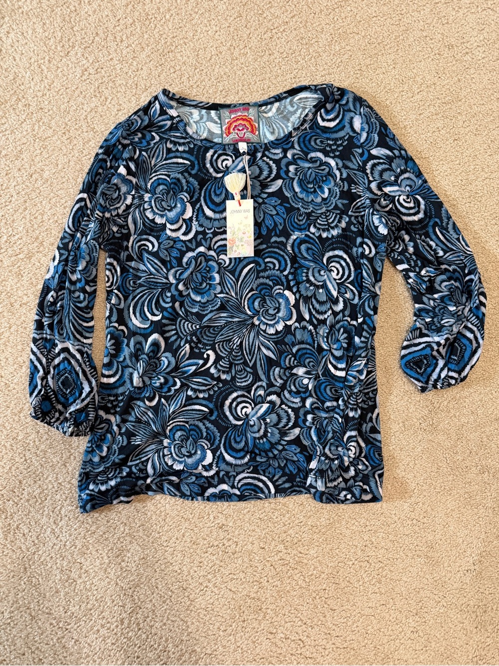 NWT Johnny Was The Janie Favorite Puff Sleeve Knit Tee, Feathery Flower